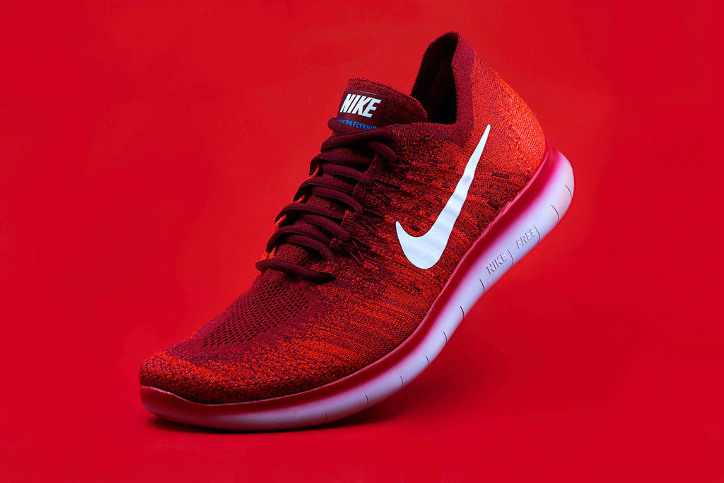 rojos-zapatilla-running-cordones